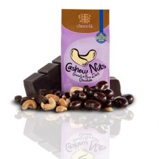 Nuez de marañón envuelta en chocolate oscuro
