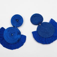 Pendientes de rollo color azul