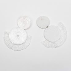 Pendientes de rollo color  blanco
