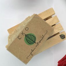 Jabón  Artesanal de Azufre y Arnica – Aroma natural de azufre