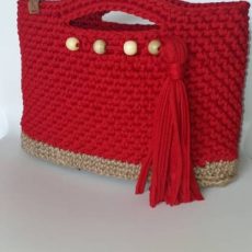 CARTERA TEJIDA A MANO BORLA